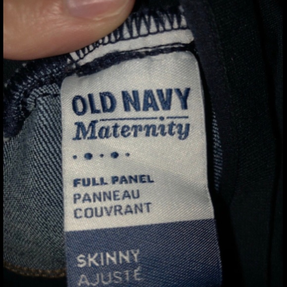 Old Navy Full Panel Skinny Maternity Jeans (size 6) - Picture 2 of 3